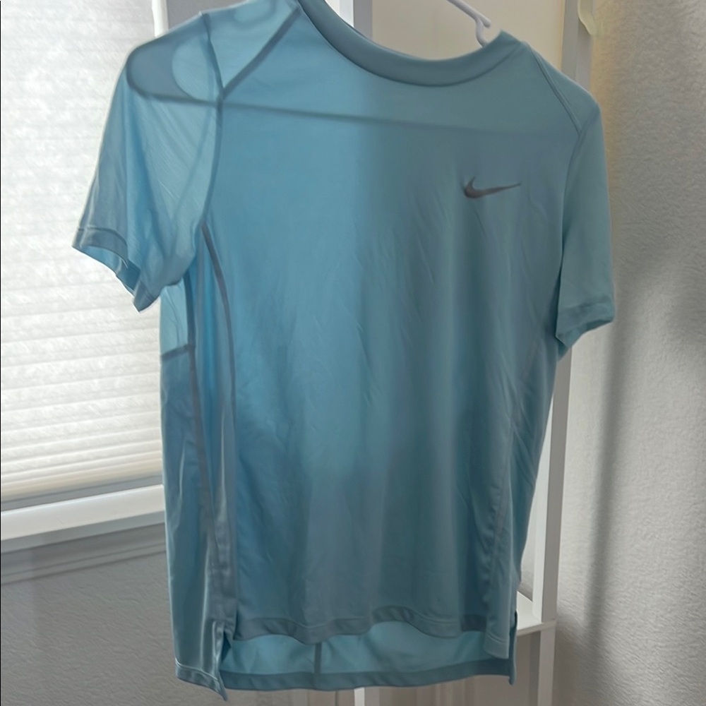 Nike Blue Fitted T-Shirt with Short Sleeves and Crew Neck